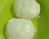 Foto langkah ke 1 dari resep Martabak Telur Sosis.