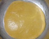 Foto langkah ke 8 dari resep Kunyit Swirl Sourdough Bread.