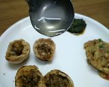 A picture of step 5 of Litti choka with coriander chutney.