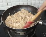 A picture of step 10 of Mini chicken bread.
