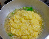 A picture of step 3 of Ven Pongal (Khara Pongal).