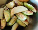 A picture of step 2 of Kakrol aloo sabzi.