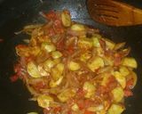 A picture of step 3 of Khara masala tendhy.