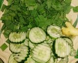 A picture of step 1 of Lemon grass cocumber juice.
