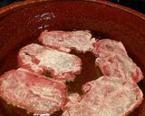 Foto del paso 3 de la receta: Fricandó de ternera con moixernons y almendras