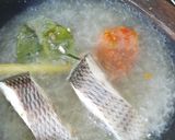 Foto langkah ke 3 dari resep MPASI 8m+ Ikan Nila Kuah.