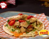 Foto del paso 3 de la receta: Gyros de filetesde pollo adobados