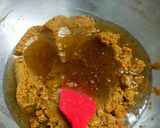 A picture of step 5 of Mohanthal.