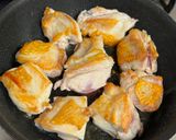 A picture of step 2 of Japanese Soy Chicken with Dates.