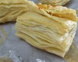 Foto langkah ke 7 dari resep Pastry lipat.