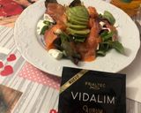 Foto del paso 3 de la receta: Ensalada de brotes variados salmón queso de Cabra y aderezo VIDALIM