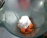 A picture of step 2 of Papaya Smoothie.