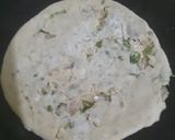A picture of step 3 of Pyaj Paratha.