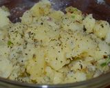 Foto del paso 3 de la receta: Ensalada alemana de papa con menta