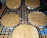 Foto langkah ke 4 dari resep Bolu creamy latte.