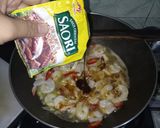 Foto langkah ke 3 dari resep Udang kuah saus mentega.