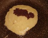 A picture of step 3 of Sooji(Semolina) Patisapta - Coconut stuffed Bengali style.