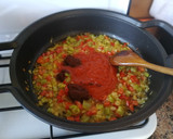 Foto del paso 8 de la receta: Albóndigas de ternera en salsa con guisantes