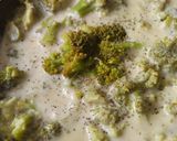 Foto del paso 5 de la receta: Brócoli con queso cremoso🥦🧀🥛🥯🍚🍱