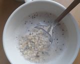 Φωτογραφία βήματος 2 της συνταγής Oats with peanut milk 🥛🥜🍌(vegan)
