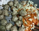 Gambar langkah 2 resipi Baked Macaroni with Meatball 🇮🇹.