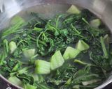 Foto langkah ke 4 dari resep Bobor Kangkung Labu Siam.