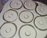 Foto del paso 4 de la receta: Rosquitas bañadas en chocolate