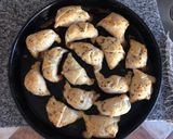 Foto del paso 3 de la receta: Medialunitas de jamón y queso