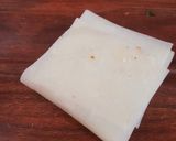 A picture of step 3 of Chicken box patties.