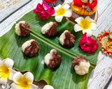 A picture of step 6 of Fireless Mawa Chocolate Modak.