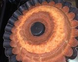 Foto del passaggio 6 della ricetta Ciambellone al cioccolato bianco