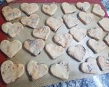 Foto del paso 5 de la receta: Galletitas dulces sin gluten con ciruelas pasas