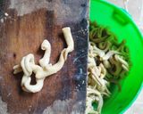 Foto langkah ke 1 dari resep Usus Goreng Crispy.