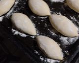 Foto del paso 3 de la receta: Bolillos y galletas