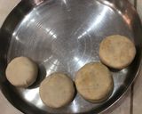 A picture of step 5 of Kesar Ghari.