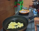 Foto langkah ke 3 dari resep Nasi Goreng Seafood.