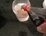 कोलकाता की फेमस दूध कोला ड्रिंक (Kolkata ki famous doodh cola drink recipe in Hindi) रेसिपी चरण 5 फोटो
