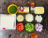 चीज़ वेजीज़ सैंड्विच (Cheese Veggies sandwich recipe in Hindi) रेसिपी चरण 1 फोटो