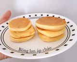 Hình bước làm 3 của món Bông lan áp chảo - bé ăn dặm