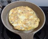 Foto langkah ke 4 dari resep Roti Panggang Telur.