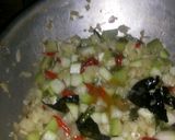 Foto langkah ke 3 dari resep Tumis Labu Air.