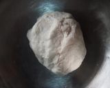 A picture of step 1 of Potato momos.