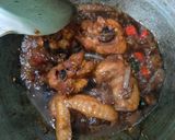 Foto langkah ke 4 dari resep Ayam Tumis Kecap Inggris.