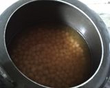 A picture of step 1 of White peas chole.