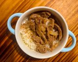 A picture of step 6 of Beef Stir Fry with Shiitake Mushrooms and Onions 🧅.