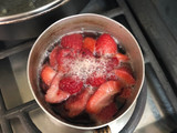 Gelatina de frutos rojos