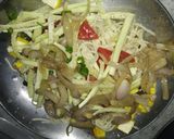থাই নুডুলস স্যালাড (Thai noodle salad recipe in Bengali) রেসিপির ধাপ 3 ছবি