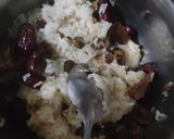 Foto langkah ke 2 dari resep Golden Pumpkin with Raisin Sticky Rice.