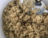 Foto del paso 3 de la receta: Calabacín relleno con quinoa y pimiento