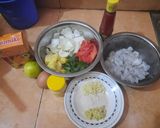 Foto langkah ke 1 dari resep Udang Asam Manis.